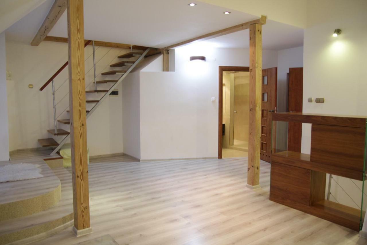 Apartament Aesthetic ティヒ エクステリア 写真